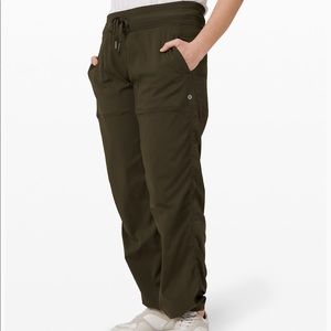 Lululemon dance studio pant
